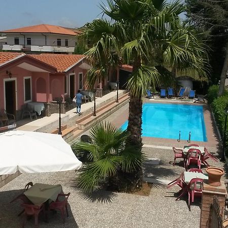 Hotel La Pineta Joppolo Zewnętrze zdjęcie
